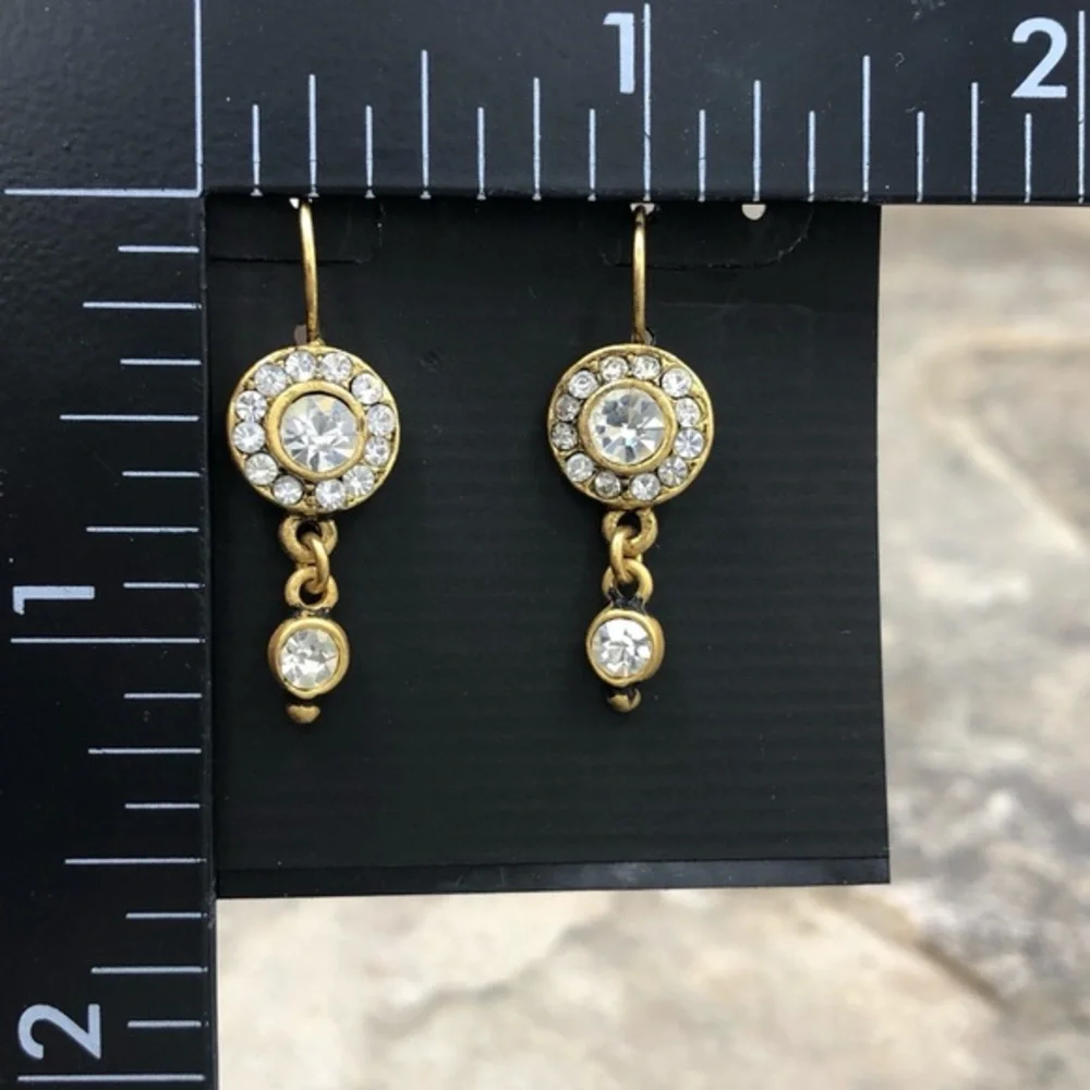 🍀 Dainty Rhinestone Dangle Earrings - Picture 2 of 3
